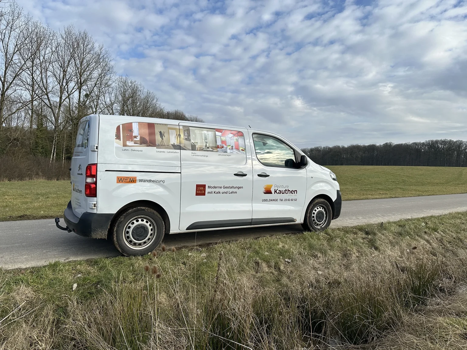 Photo camionnette sérigraphiée